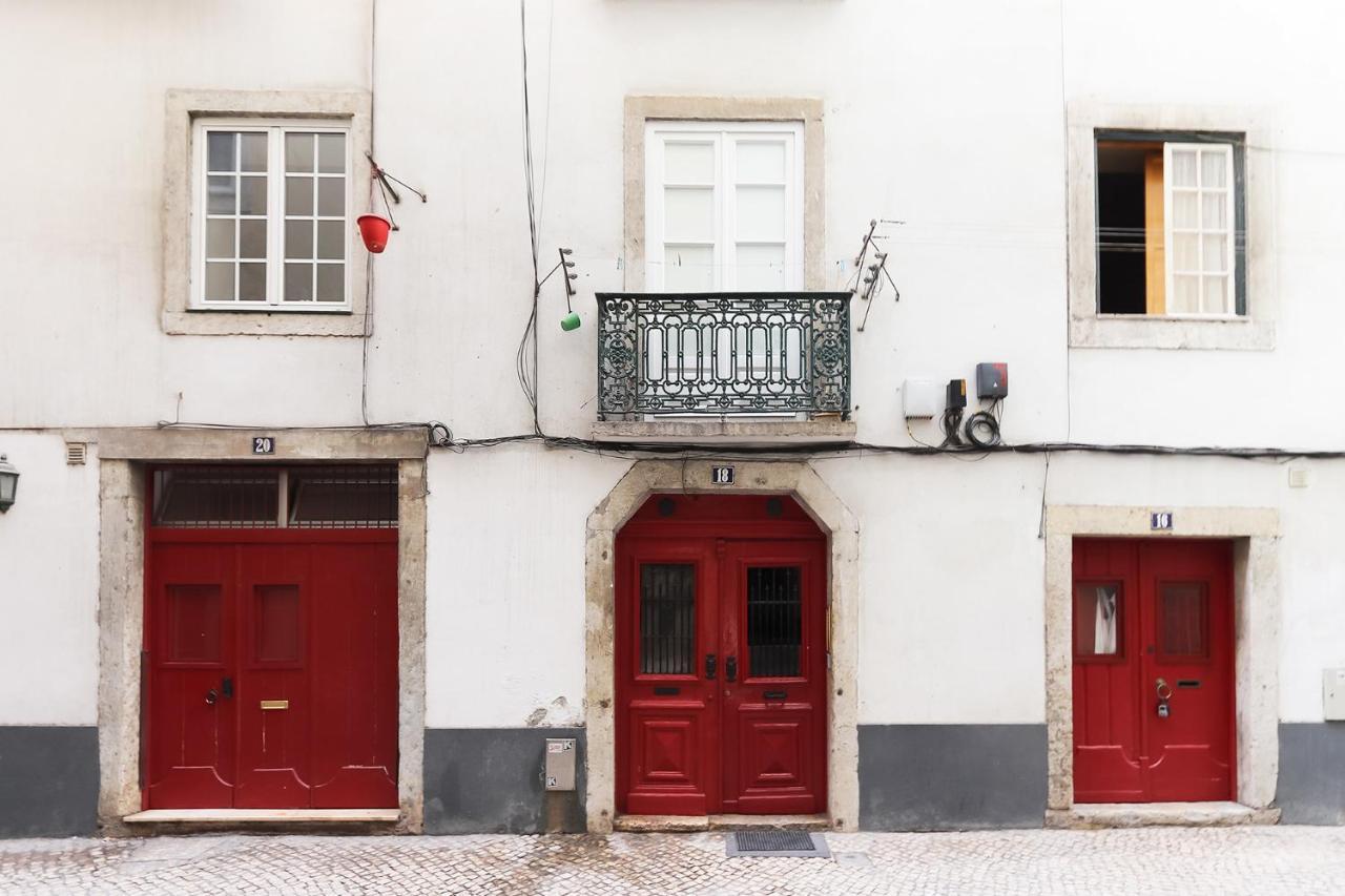 Santos Tiny Studio By Homing Lisbon Exterior photo