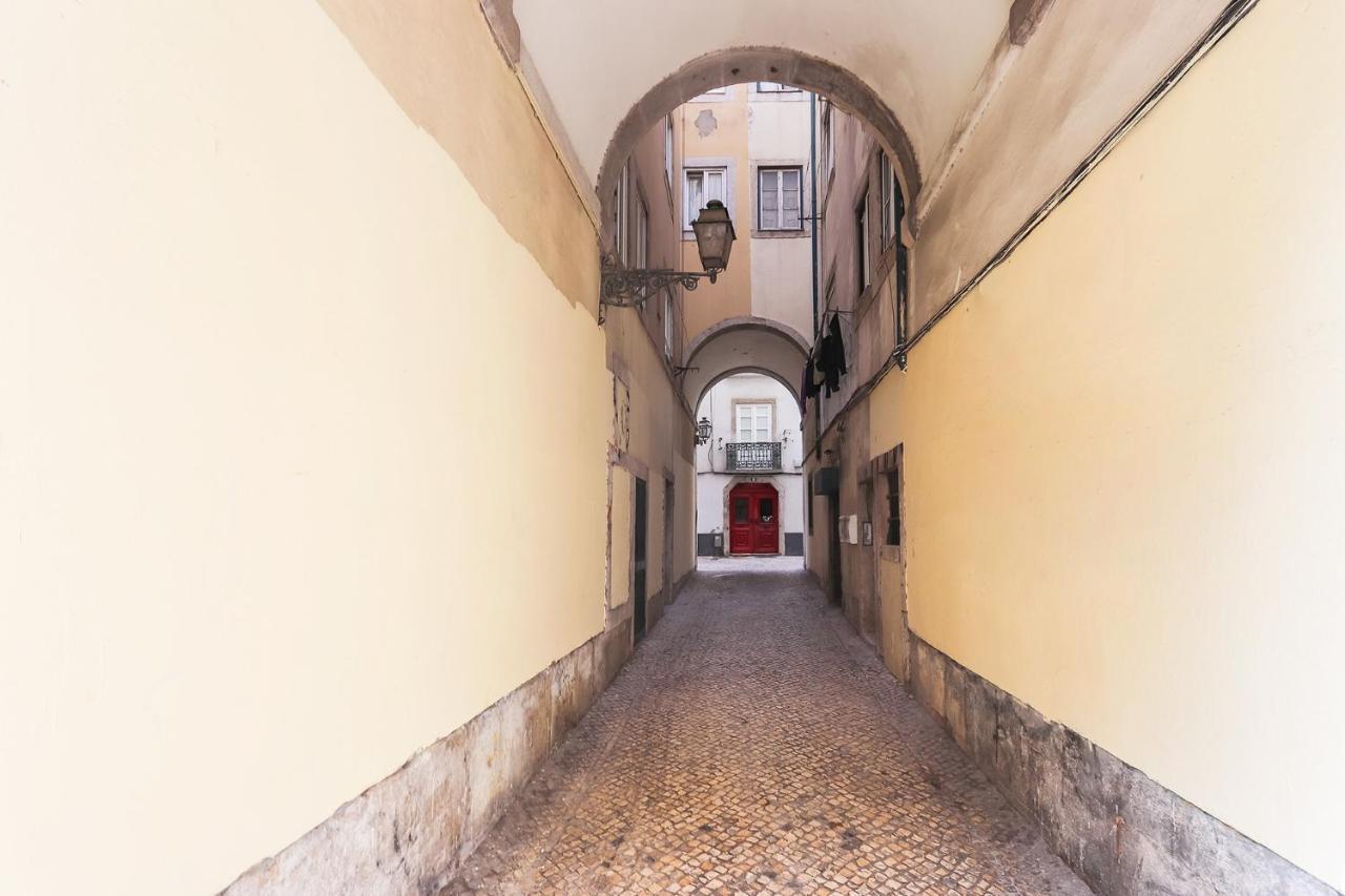 Santos Tiny Studio By Homing Lisbon Exterior photo