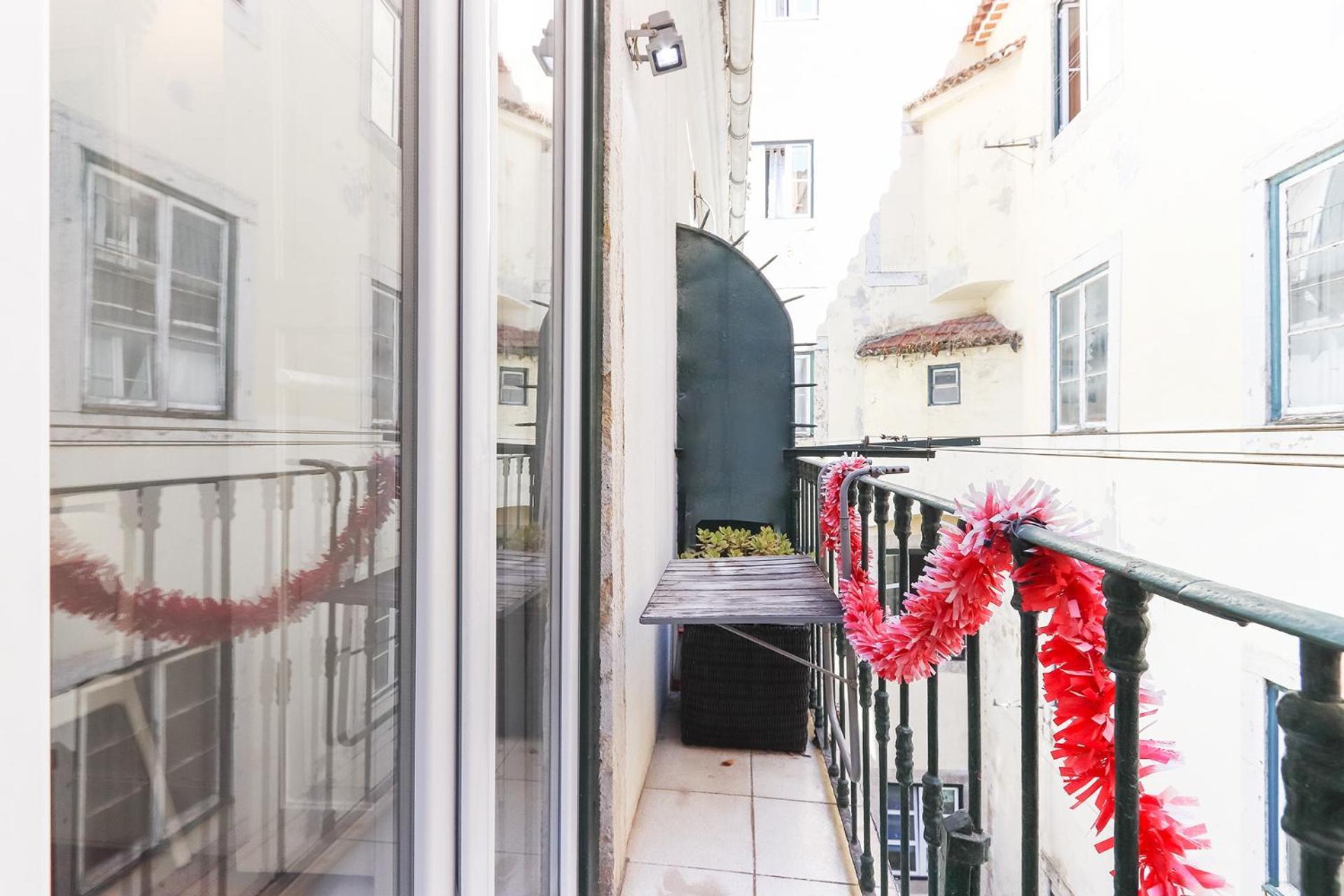 Santos Tiny Studio By Homing Lisbon Exterior photo